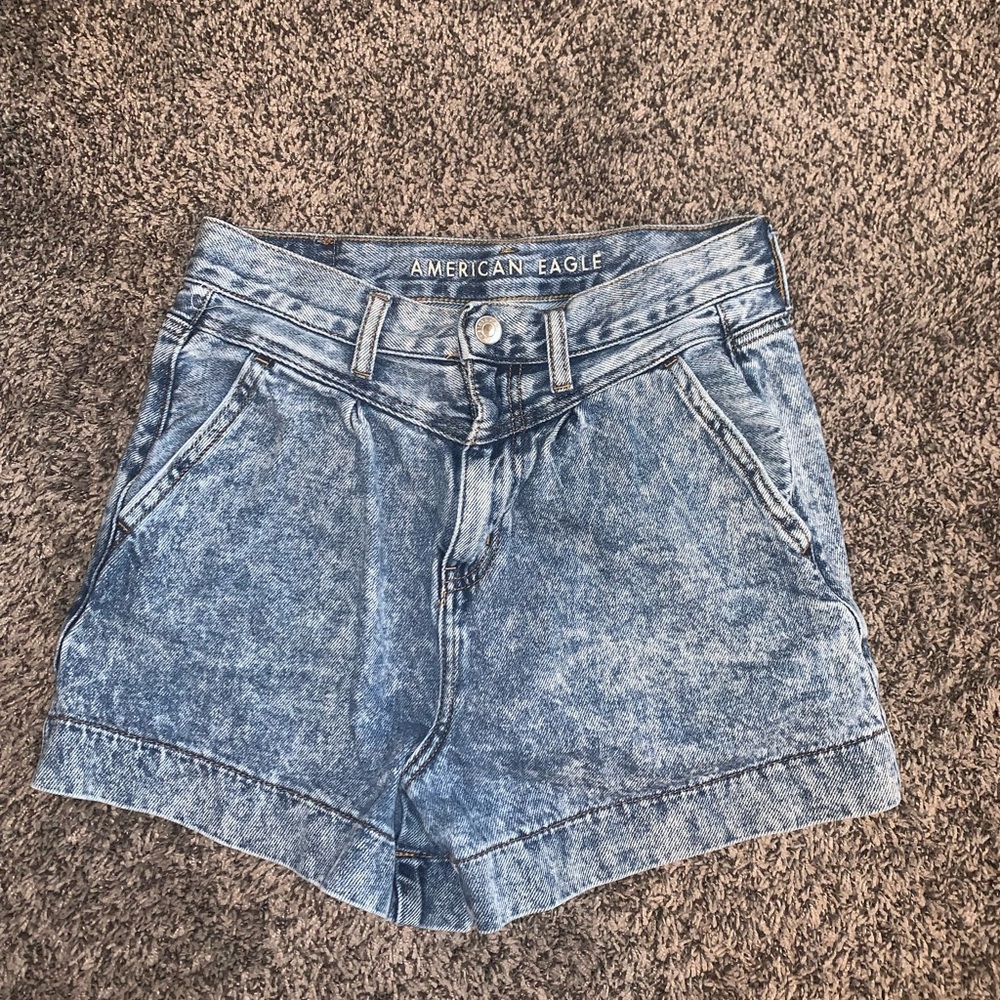 American eagle mom shorts